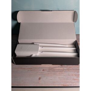 CF-WR304S 300Mbps WiFi Repeater / Range Extender - 4 Antennas (Open Box)
